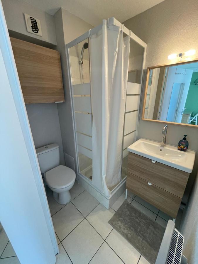 Charmant Appartement Cosy Sur Sete Proche De Toutes Commodites, Parking Prive Екстериор снимка